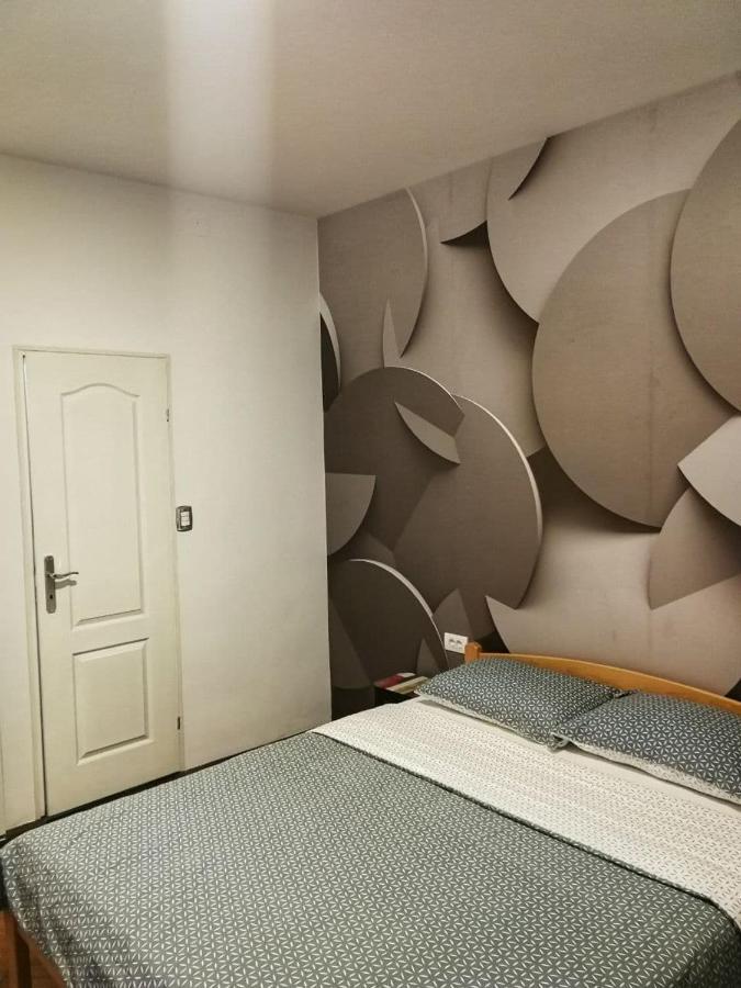 Savski Trg Belgrado Buitenkant foto
